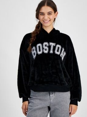 Planet Heart Juniors' Cozy Faux-Fur Hoodie - Black SIZE M NWT